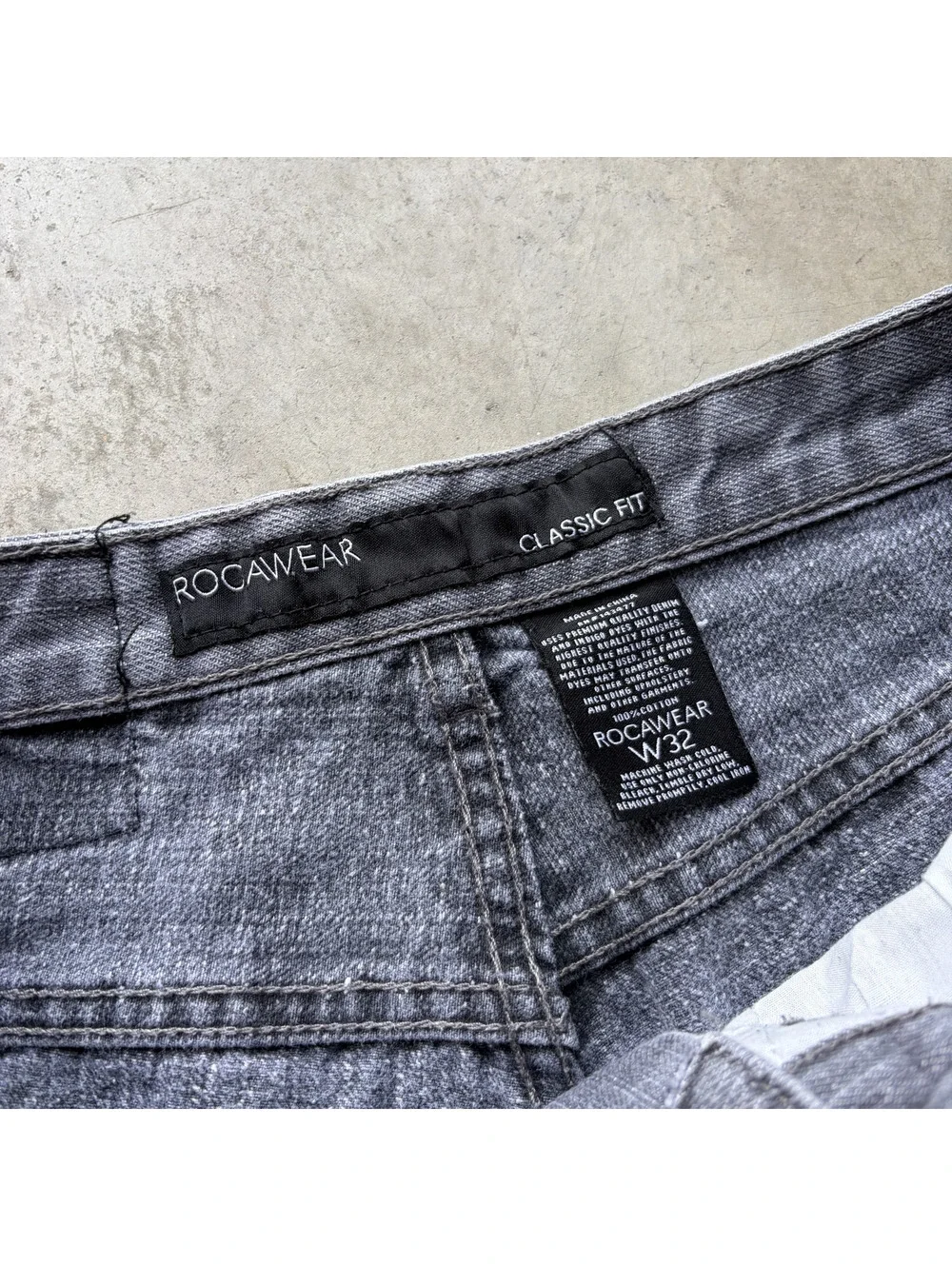Rocawear measurements shown